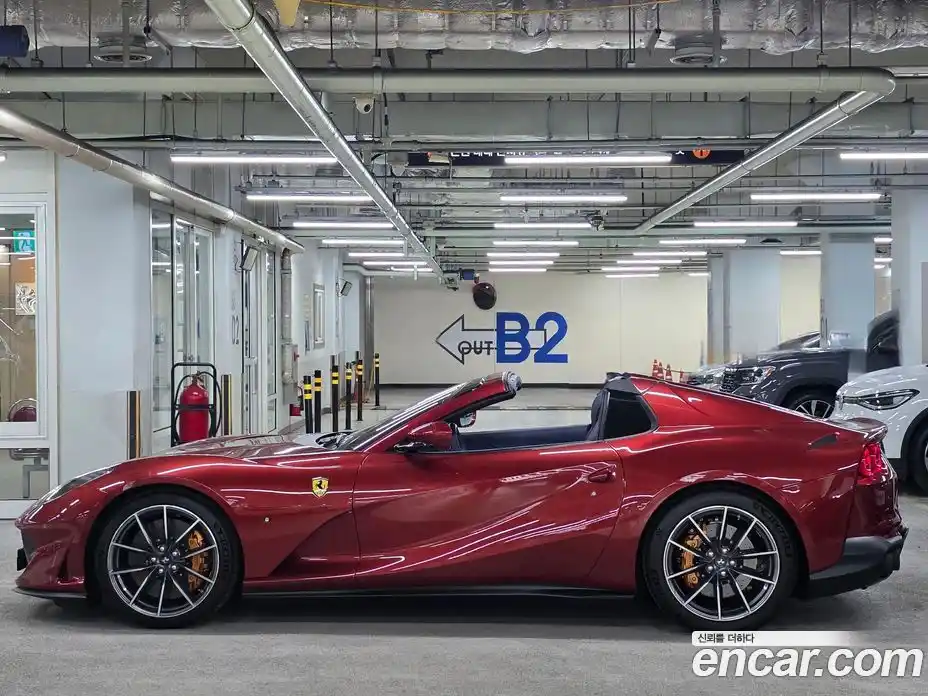 Ferrari 812 2021 6.5 гидро в Москве № 263213, фото 13