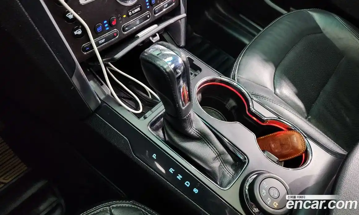 Ford Explorer 2015 2.3 гидро в Москве № 281533, фото 9