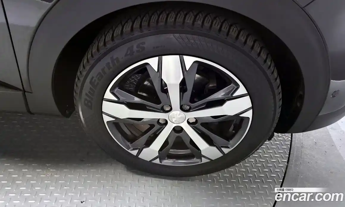 Peugeot 3008 2018 1.6 гидро в Москве № 284309, фото 5