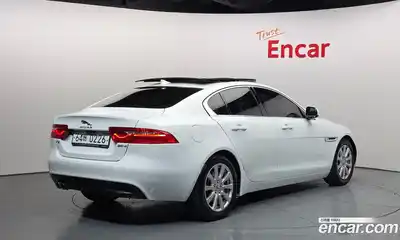 Jaguar XE 2016 2.0 гидро в Москве № 295826, миниатюра 2