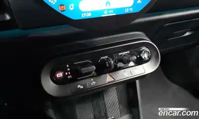 Mini Cooper 2025 2.0 гидро в Москве № 299125, миниатюра 9