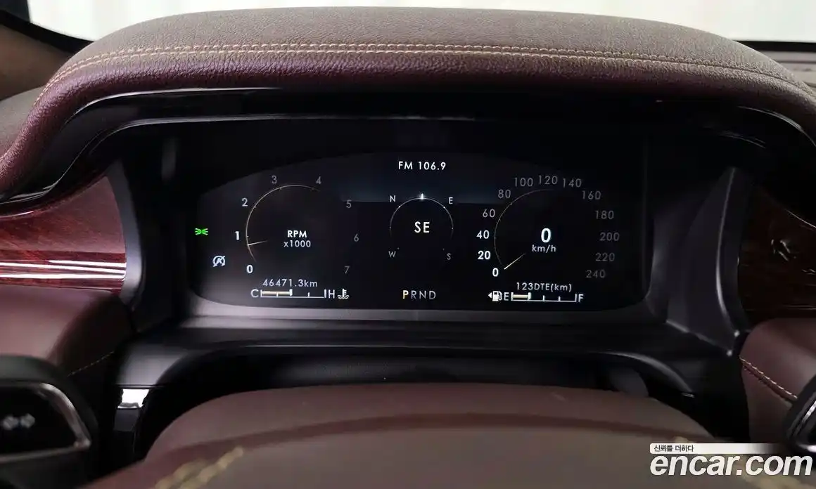 Lincoln Aviator 2020 3.0 гидро в Москве № 304133, фото 8