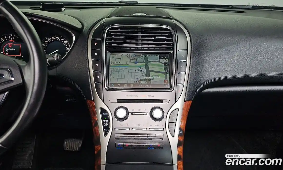 Lincoln MKX 2018 2.7 гидро в Москве № 304182, фото 13