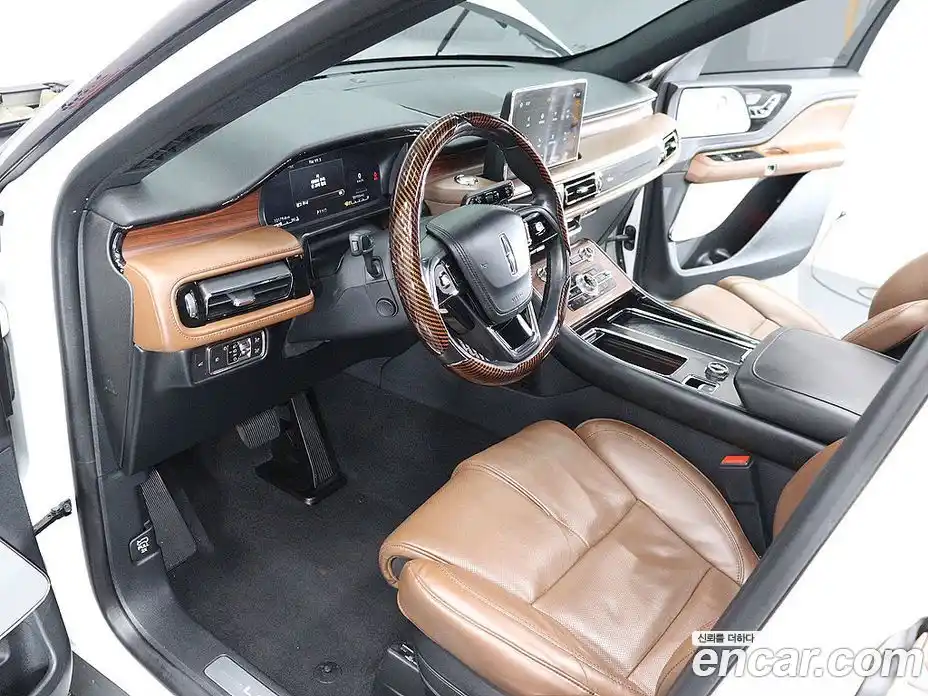 Lincoln Aviator 2021 3.0 гидро в Москве № 304371, фото 16