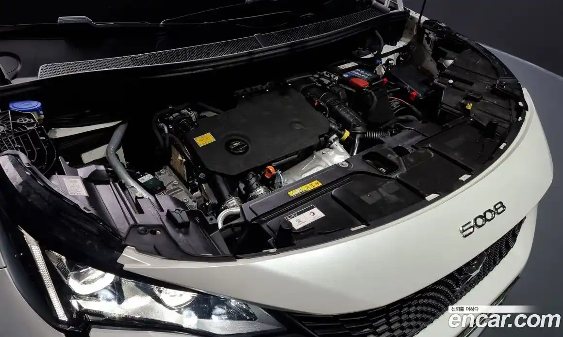 Peugeot 5008 2021 1.5 гидро в Москве № 305813, фото 6