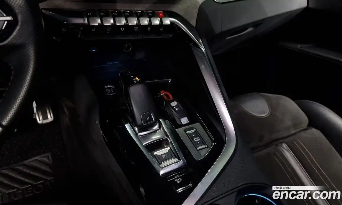 Peugeot 5008 2021 1.5 гидро в Москве № 305813, фото 9