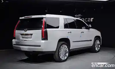 Cadillac Escalade 2019 6.2 гидро в Москве № 306571, миниатюра 2