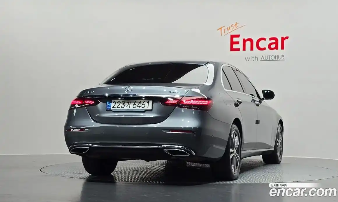 Mercedes-Benz E-Class 2022 2.0 гидро, фото 4