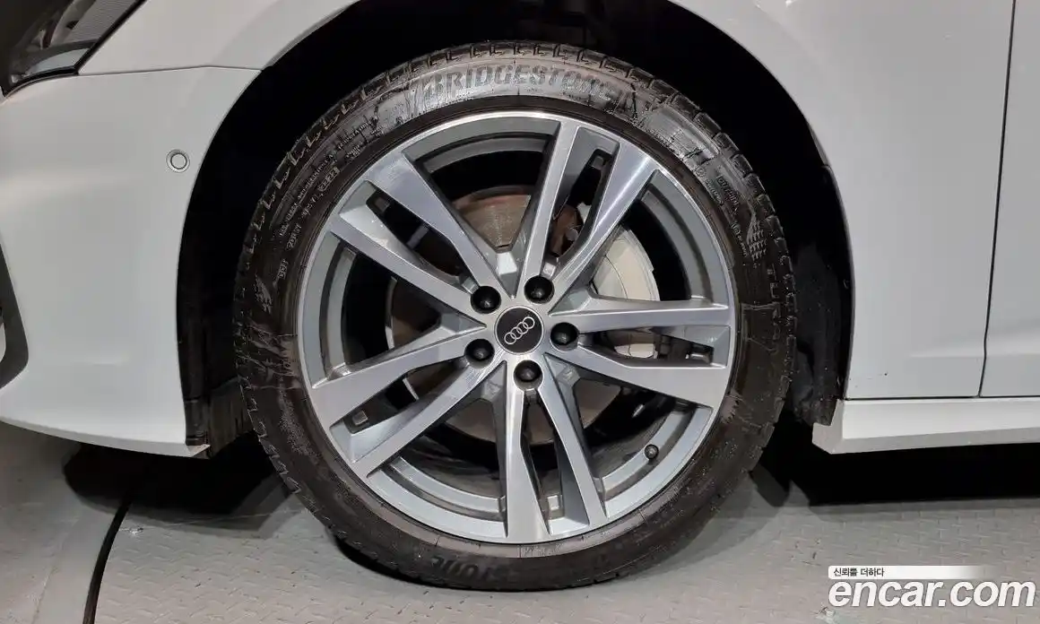 Audi A6 2022 2.0 гидро в Москве, фото 5