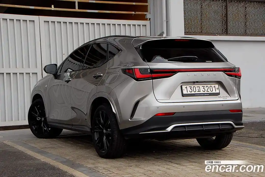 Lexus NX 2023 2.5 гидро в Москве № 329666, фото 8