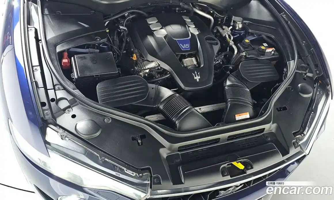 Maserati Levante 2019 3.0 гидро в Москве № 331067, фото 5