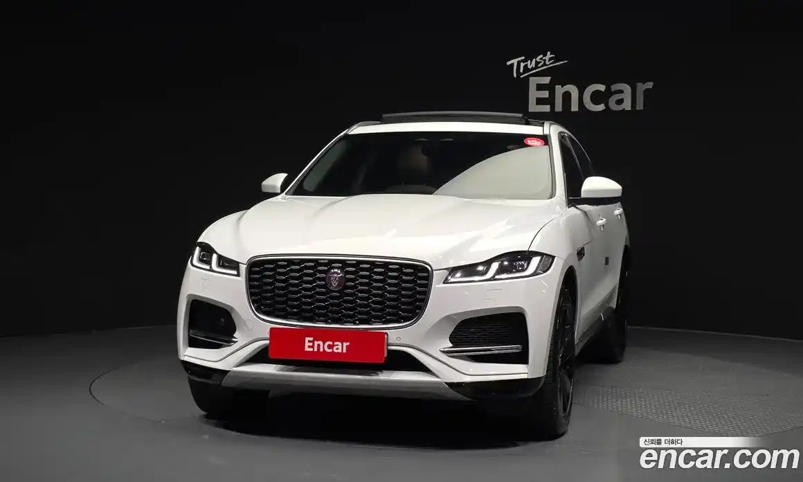 Jaguar F-Pace 2023 2.0 гидро в Москве № 331359, фото 3