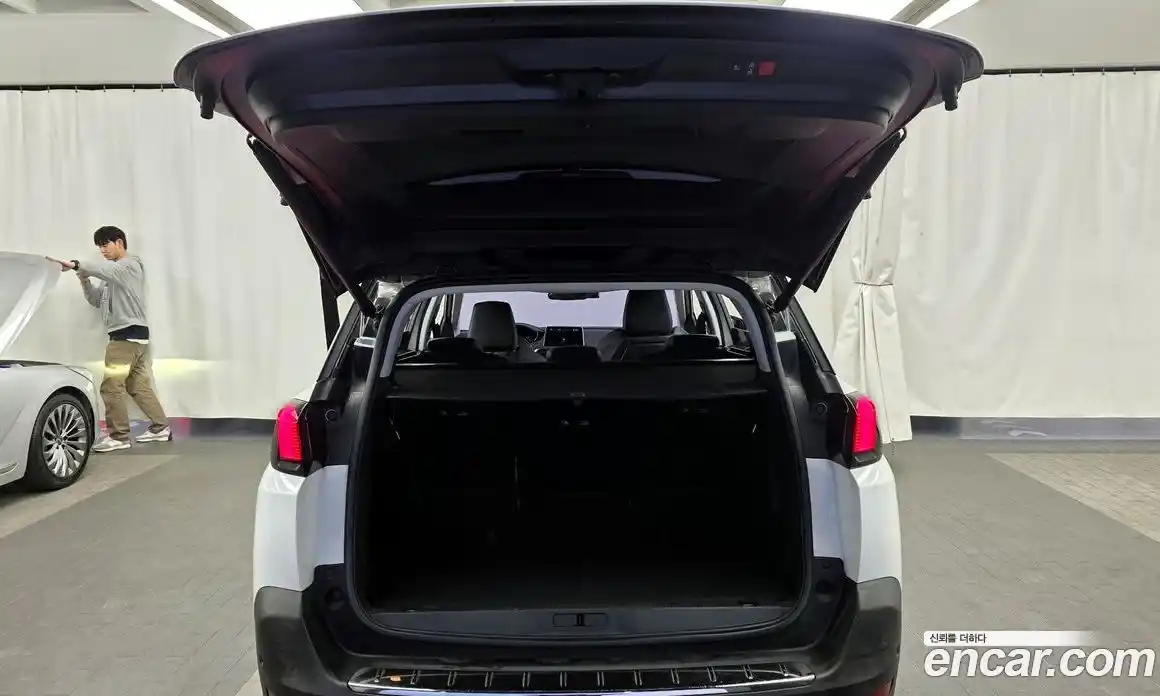 Peugeot 5008 2019 1.5 гидро в Москве № 336204, фото 20