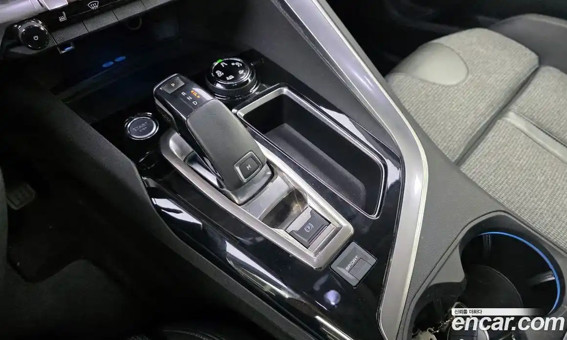 Peugeot 5008 2019 1.5 гидро в Москве № 336204, фото 9