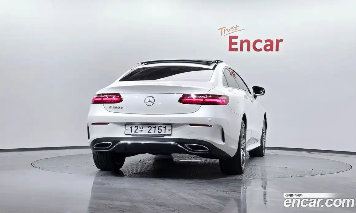 Mercedes-Benz E-Class 2017 1.9 гидро в Москве № 342947, фото 3