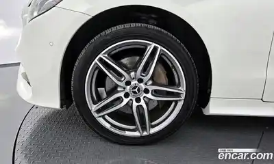 Mercedes-Benz E-Class 2017 1.9 гидро в Москве № 342947, миниатюра 4