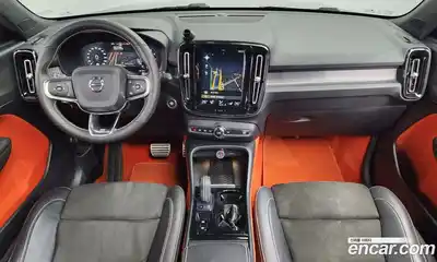 Volvo XC40 2018 2.0 гидро в Москве № 344107, миниатюра 7