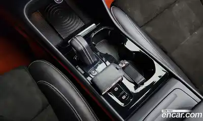 Volvo XC40 2018 2.0 гидро в Москве № 344107, миниатюра 9