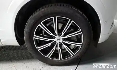 Volvo XC60 2020 2.0 гидро в Москве № 344179, миниатюра 5
