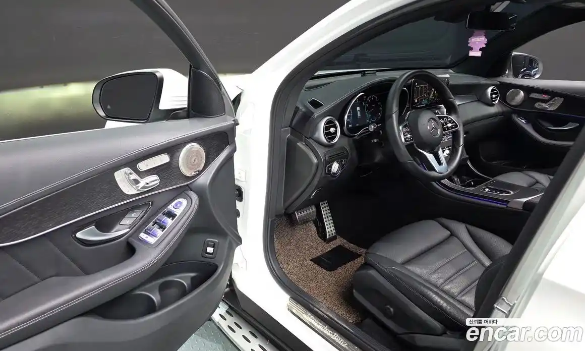 Mercedes-Benz GLC-Class 2023 2.0 гидро в Москве № 369853, фото 11