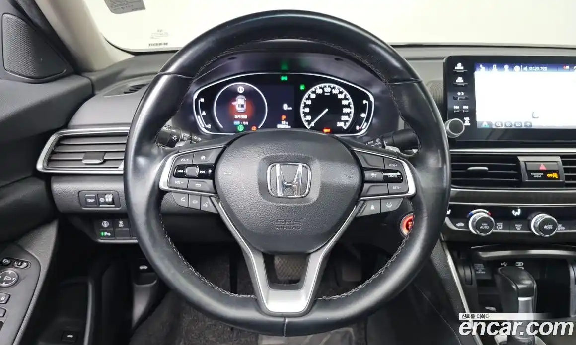 Honda Accord 2021 1.5 гидро в Москве № 402424, фото 13