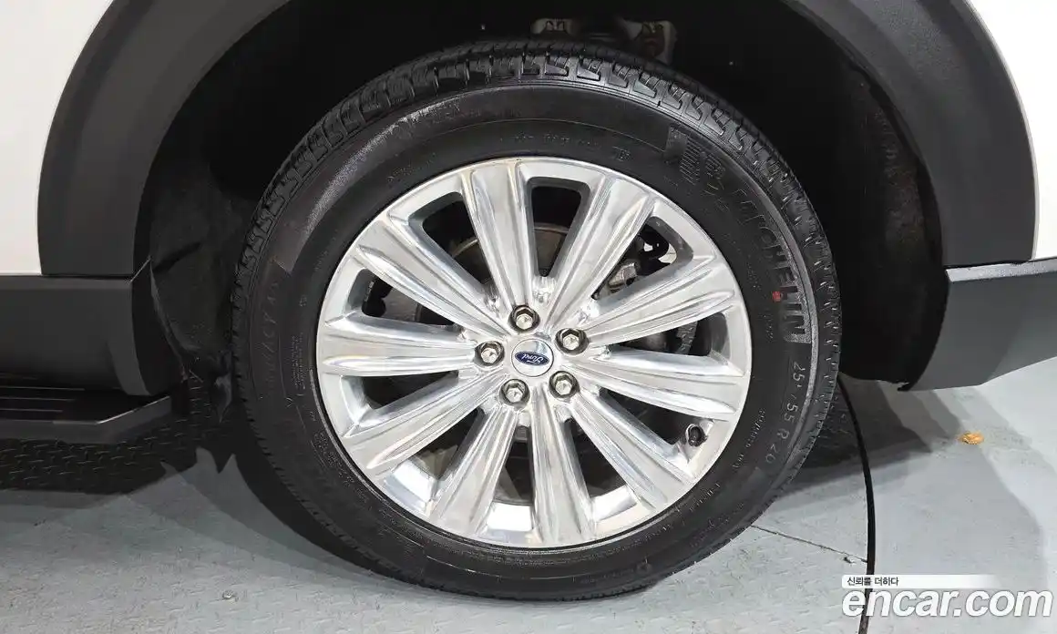 Ford Explorer 2023 2.3 гидро в Москве № 402973, фото 4