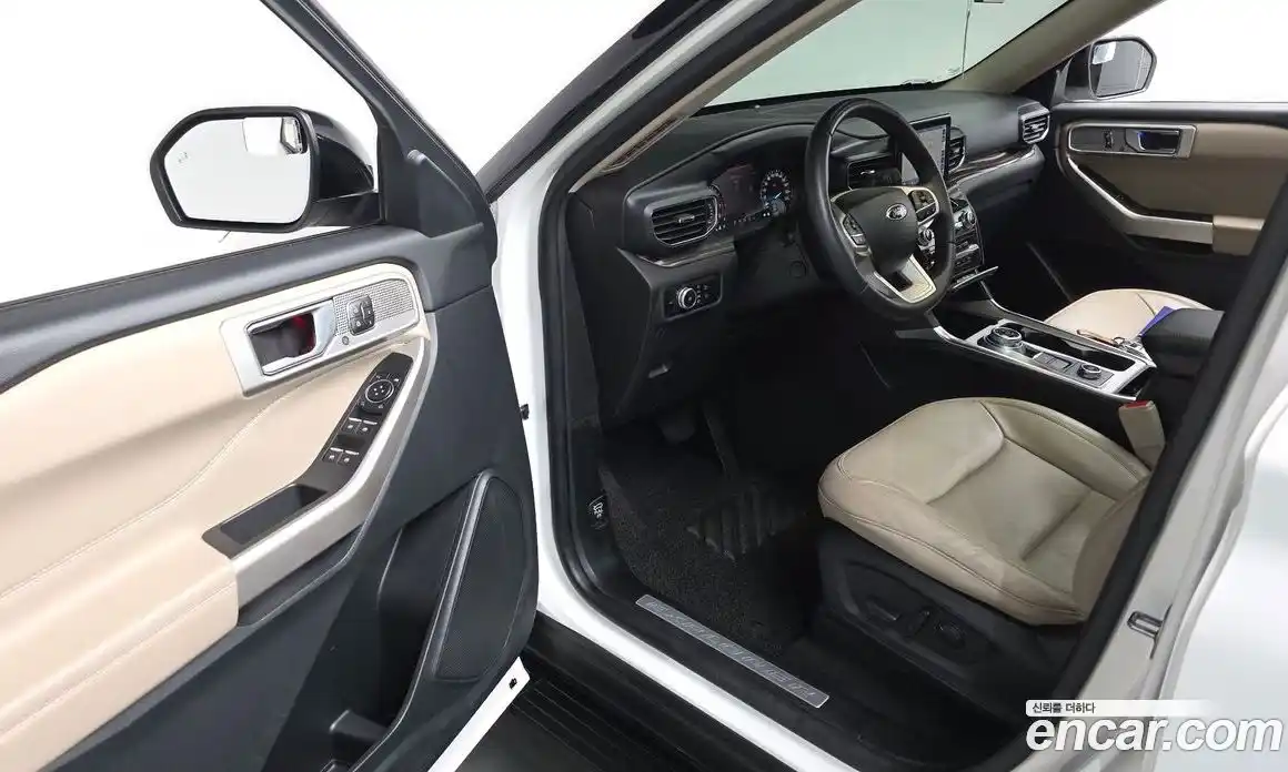 Ford Explorer 2023 2.3 гидро в Москве № 402973, фото 9