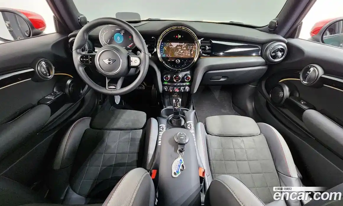 Mini Cooper 2024 2.0 гидро в Москве № 416842, фото 7