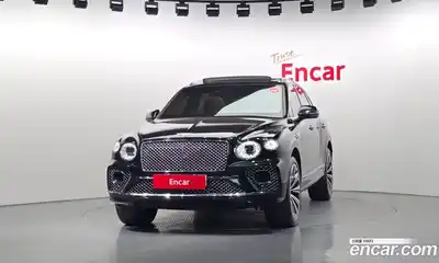 Bentley Bentayga 2023 4.0 гидро в Москве № 418260, миниатюра 3