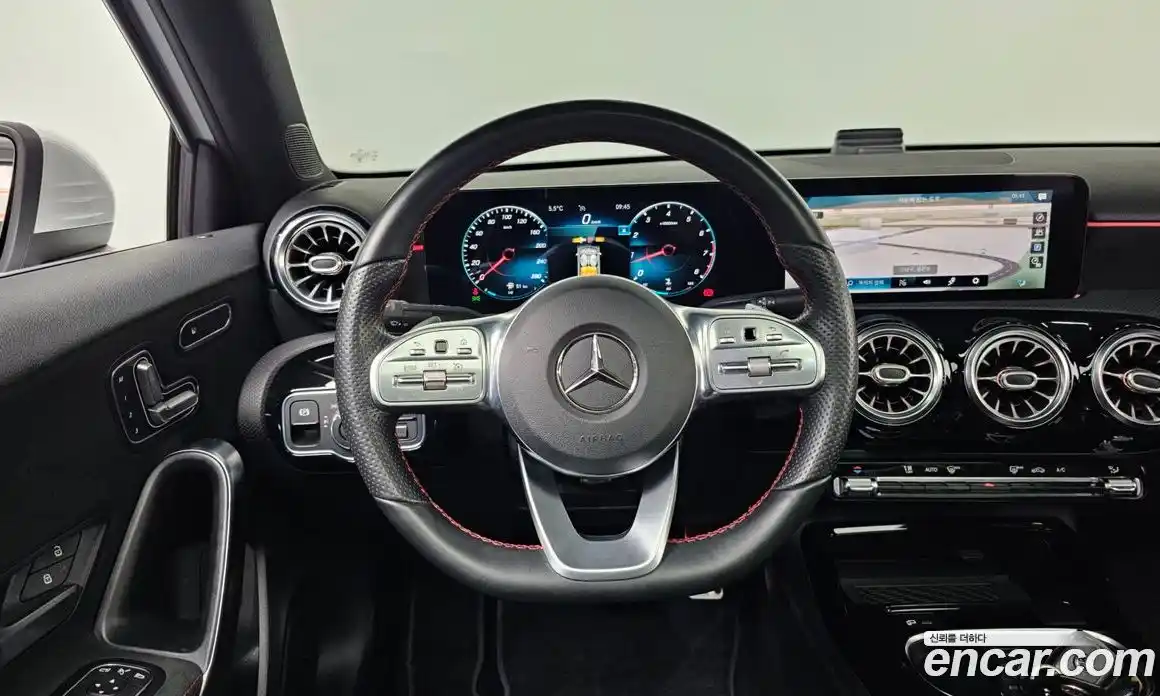 Mercedes-Benz A-Class 2021 2.0 гидро в Москве № 427312, фото 13
