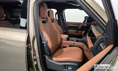 Land Rover Defender 2025 4.4 гидро в Москве № 431151, миниатюра 12