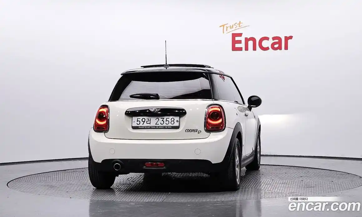 Mini Cooper 2017 1.5 гидро в Москве № 499296, фото 4