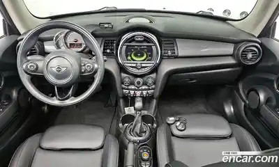 Mini Cooper 2017 1.5 гидро в Москве № 499296, миниатюра 7