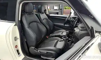 Mini Cooper 2017 1.5 гидро в Москве № 499296, миниатюра 10