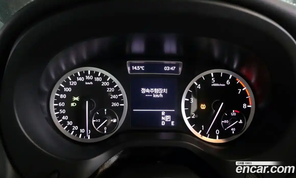 Infiniti Q30 2017 2.0 гидро в Москве № 500374, фото 8