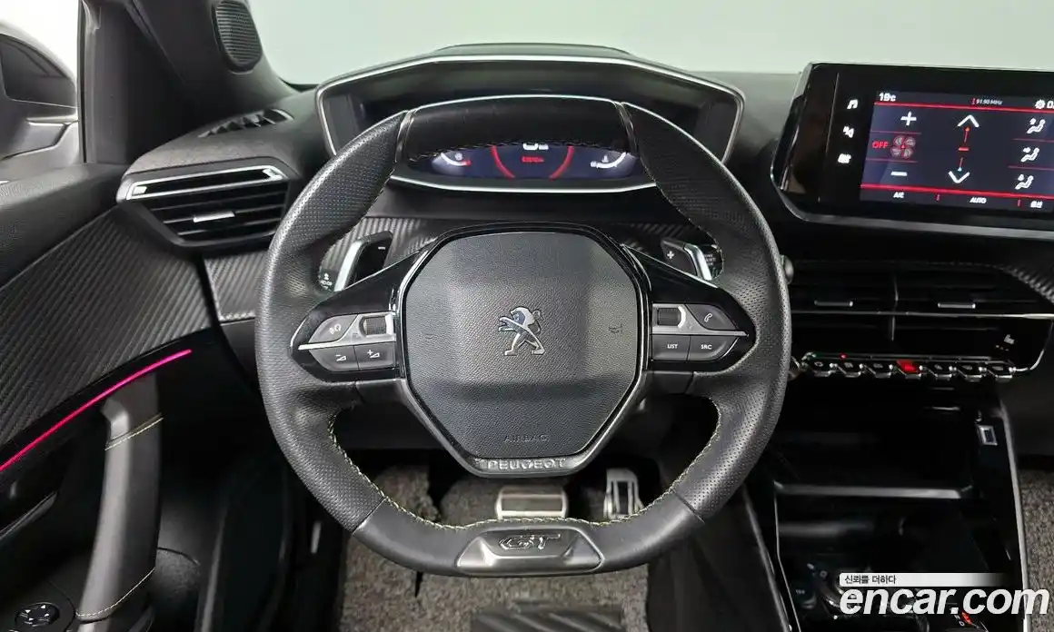 Peugeot 2008 2021 1.5 гидро в Москве № 500488, фото 13