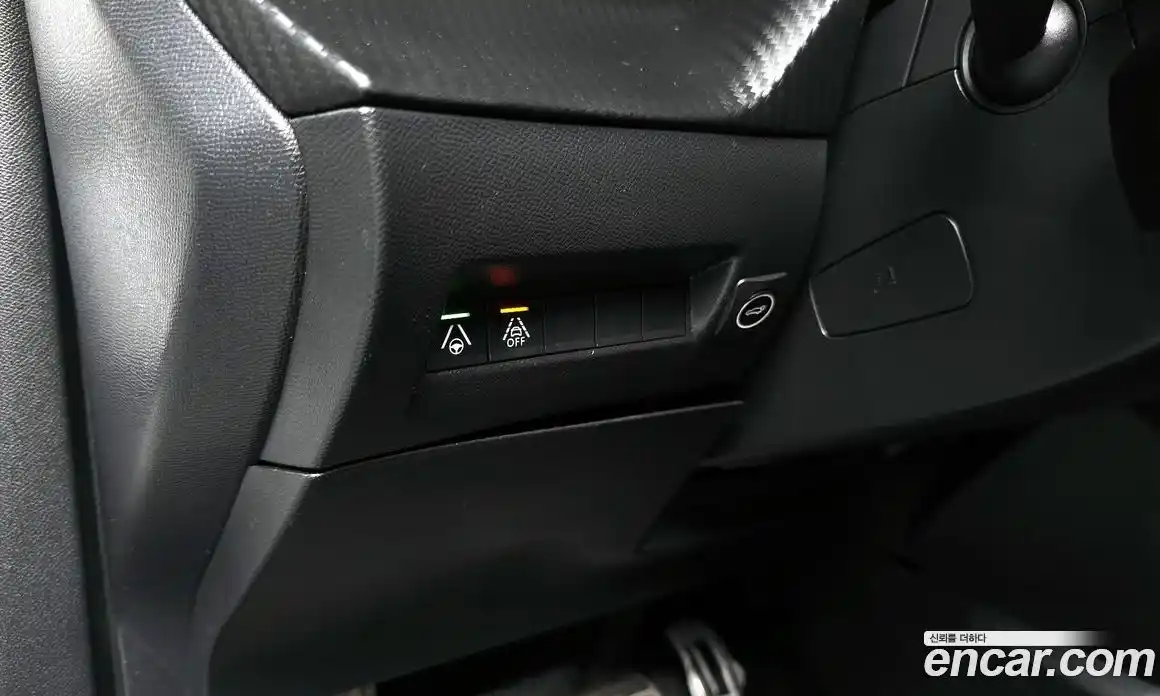 Peugeot 2008 2021 1.5 гидро в Москве № 500488, фото 16