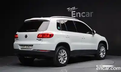 Volkswagen Tiguan 2016 2.0 гидро в Москве № 547388, миниатюра 2