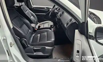 Volkswagen Tiguan 2016 2.0 гидро в Москве № 547388, миниатюра 10