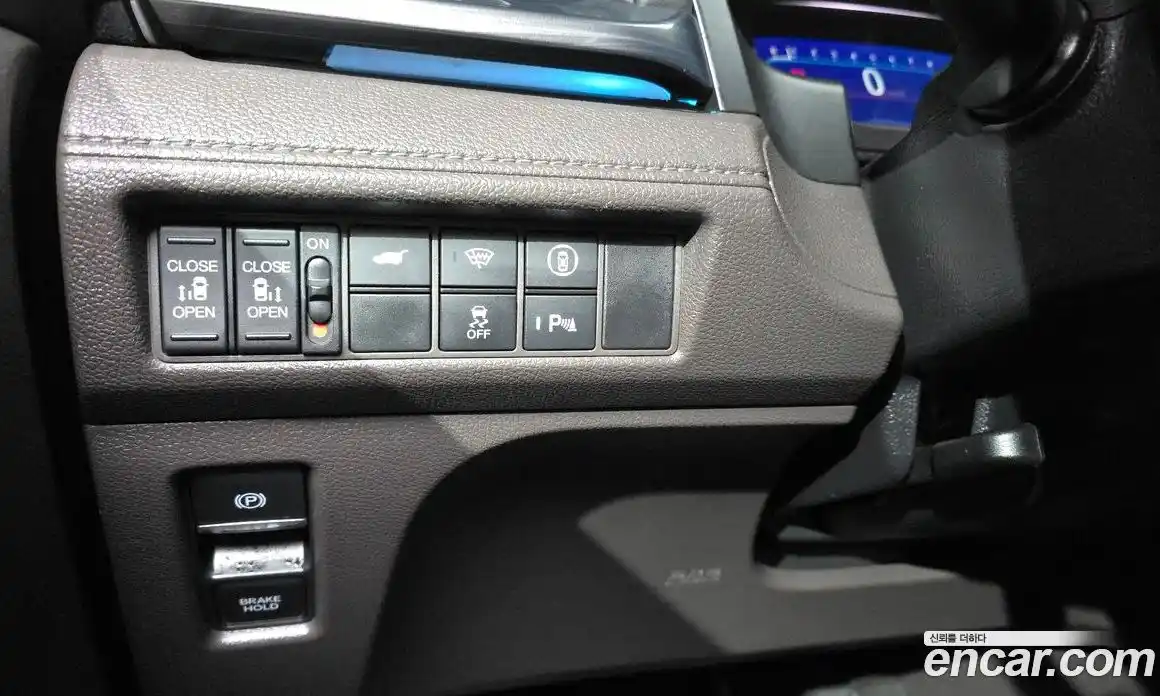Honda Odyssey 2021 3.5 гидро в Москве № 584600, фото 17