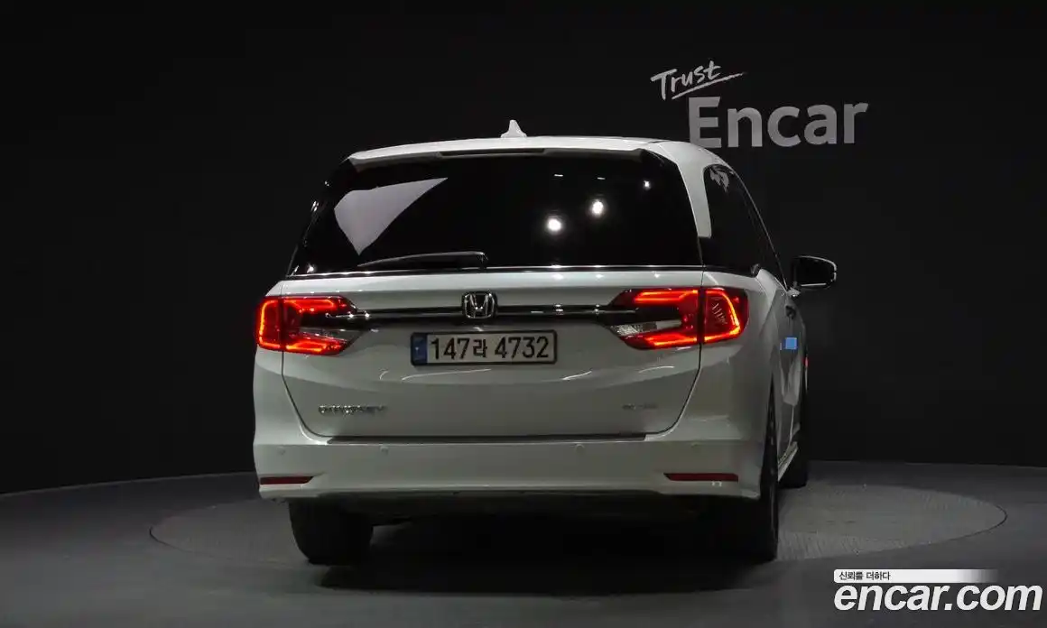 Honda Odyssey 2021 3.5 гидро в Москве № 584600, фото 4