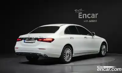 Mercedes-Benz E-Class 2022 1.9 гидро, миниатюра 2