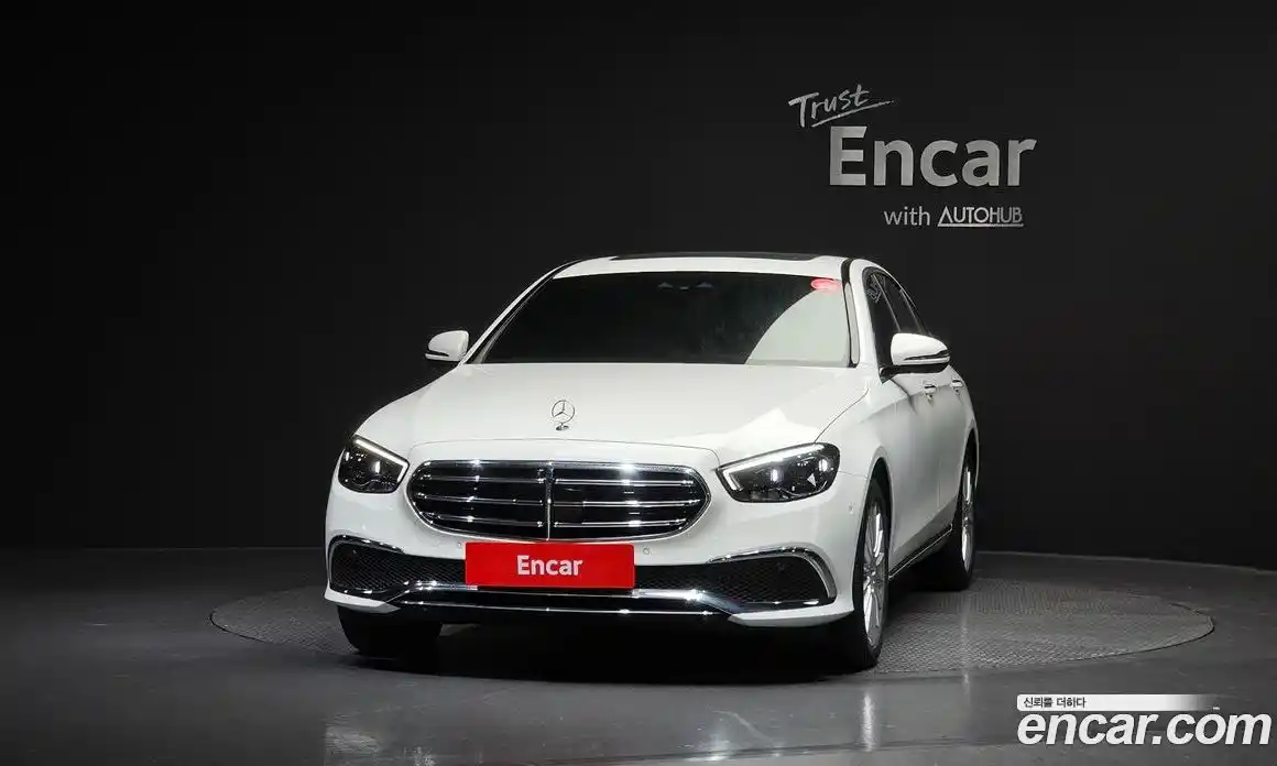 Mercedes-Benz E-Class 2022 1.9 гидро, фото 3