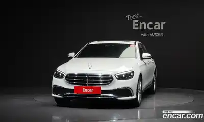 Mercedes-Benz E-Class 2022 1.9 гидро, миниатюра 3