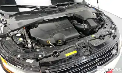 Land Rover Range-Rover Evoque 2024 2.0 гидро в Москве № 627302, миниатюра 6