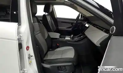 Land Rover Range-Rover Evoque 2024 2.0 гидро в Москве № 627302, миниатюра 10