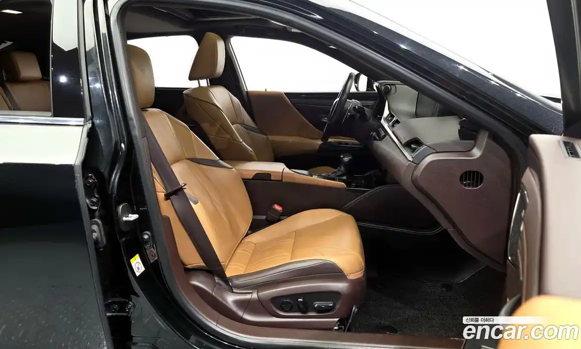 Lexus ES 2019 2.5 гидро в Москве № 628698, фото 11