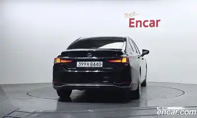 Lexus ES 2019 2.5 гидро в Москве № 628698, миниатюра 4