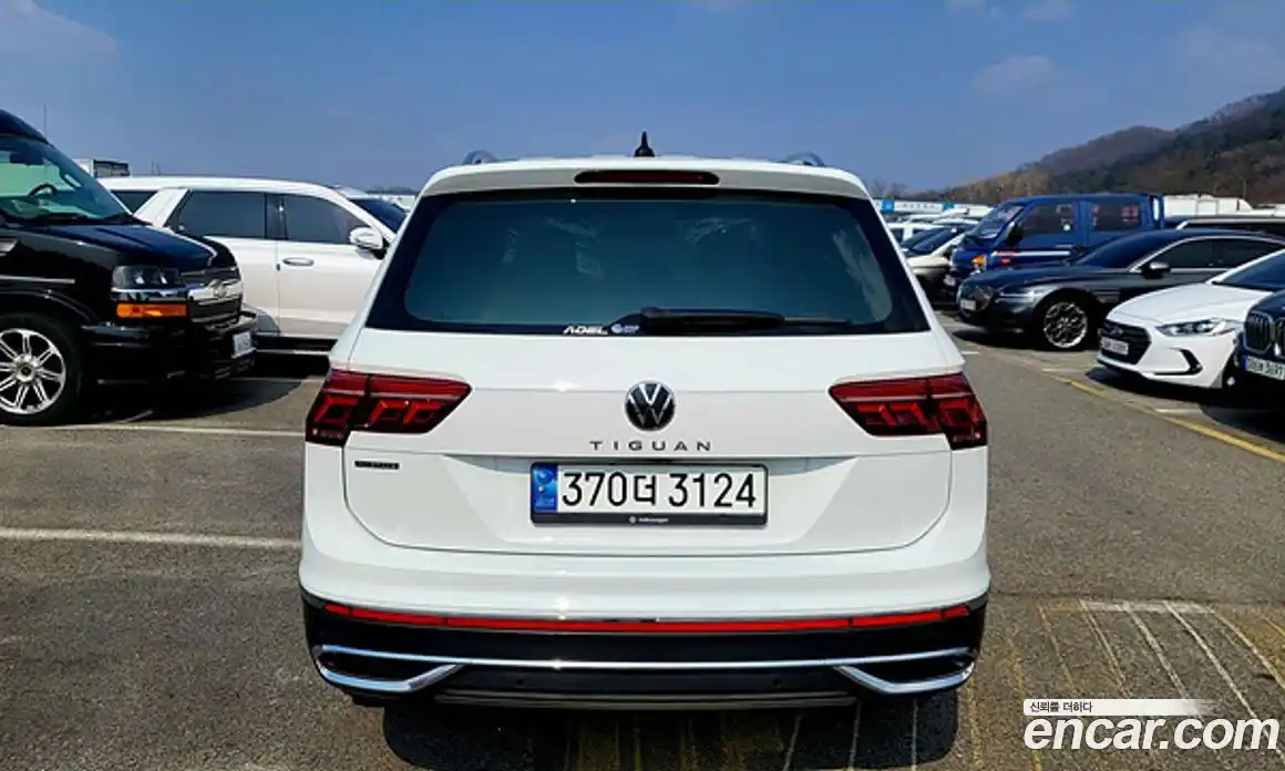 Volkswagen Tiguan 2022 2.0 гидро в Москве № 628970, фото 4