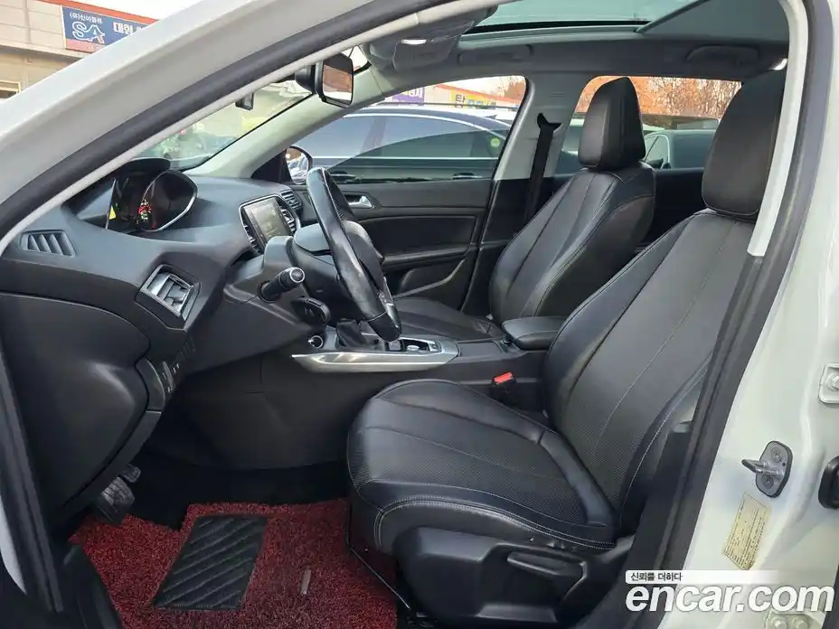 Peugeot 308 2015 2.0 гидро в Москве № 681335, фото 11